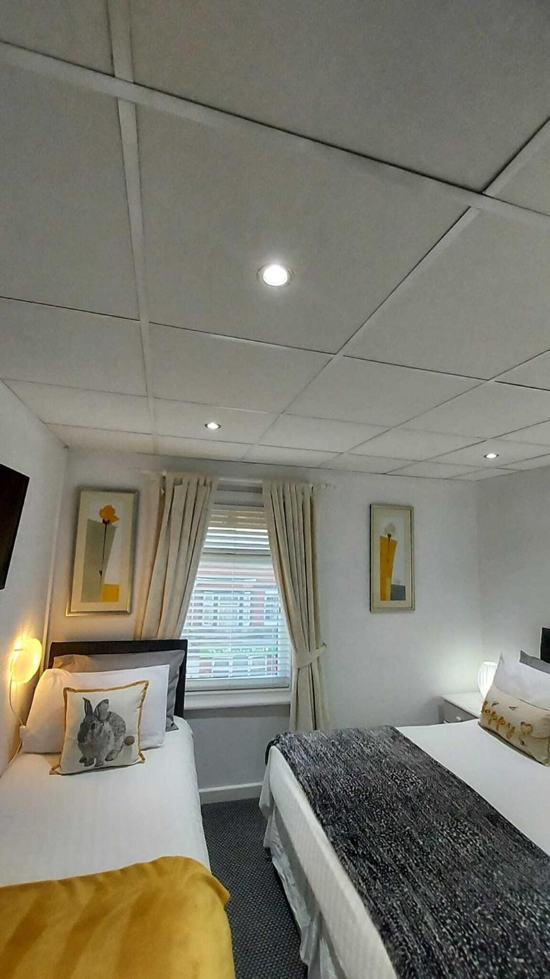 Bed & Breakfast Rockdene 3*