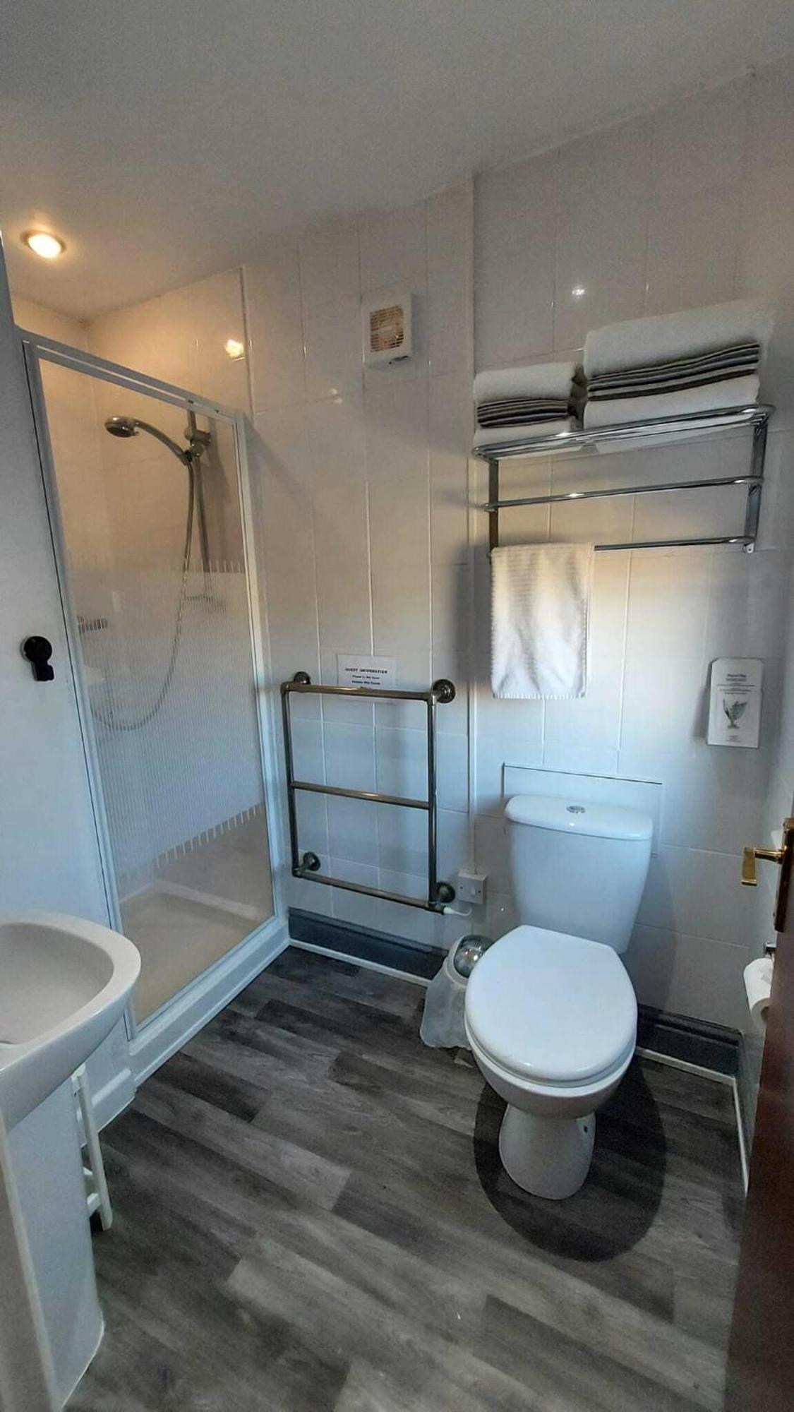 Rockdene 3*